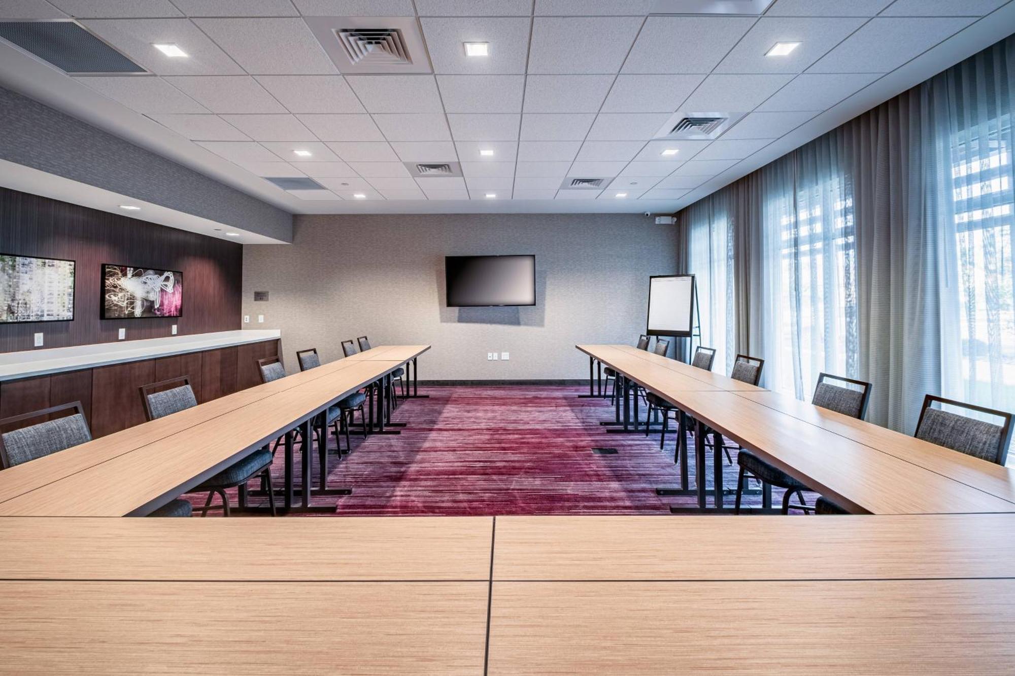 מלון Courtyard By Marriott Toledo West מראה חיצוני תמונה