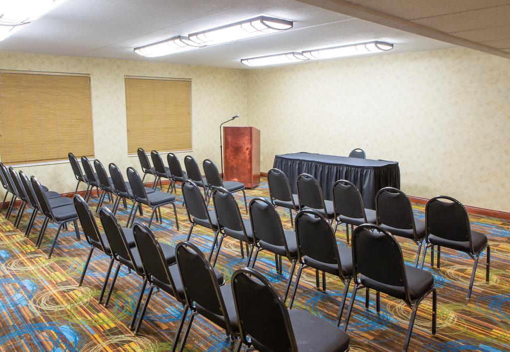 מלון Courtyard By Marriott Toledo West מראה חיצוני תמונה